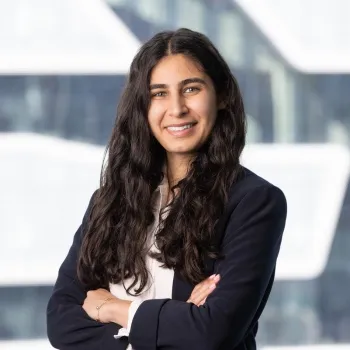 Headshot of Campbell winner Maral Mohagheghi Samarin