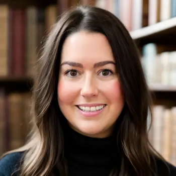 Kate Konecny Pope ’13SPS